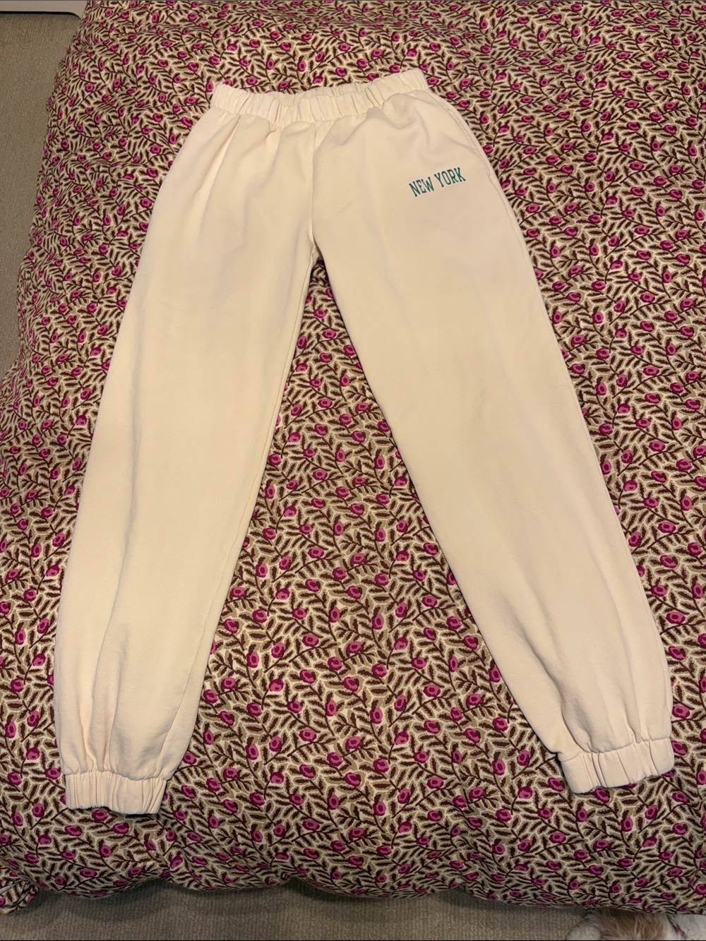 John Galt Cream "New York" Fleece Jogger Pants